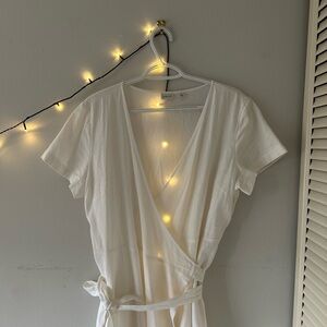 BABATON - linen white dress ~ like new